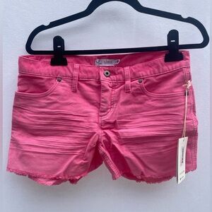 Carve corduroy Oahu short in Hibiscus